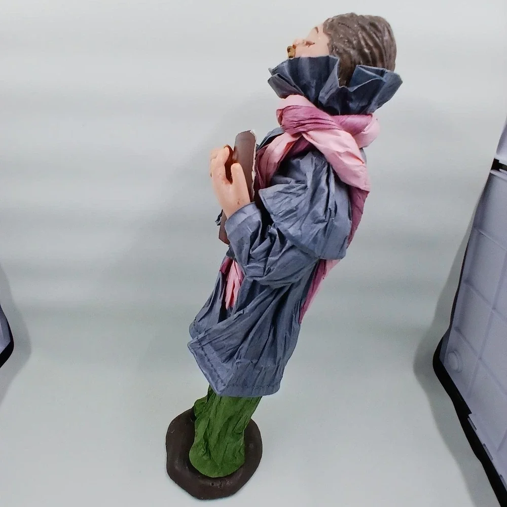 Christmas Caroler Figurine Man Singing With Song Book‎ Holiday Home Decor